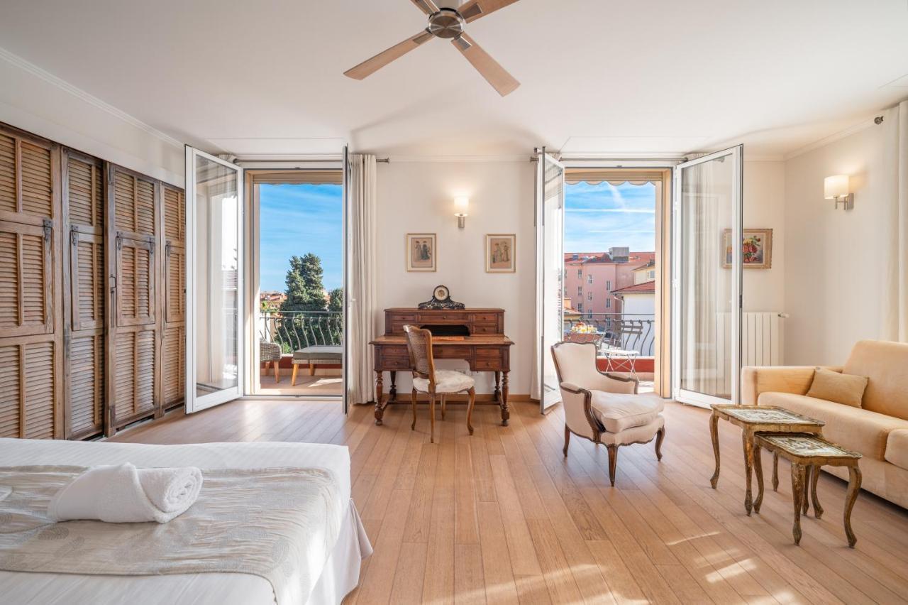 La Fabrique A Poupees - Chambres Et Appartements De Charme Au Coeur De Menton Eksteriør bilde