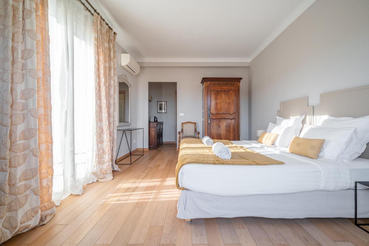 La Fabrique A Poupees - Chambres Et Appartements De Charme Au Coeur De Menton Eksteriør bilde