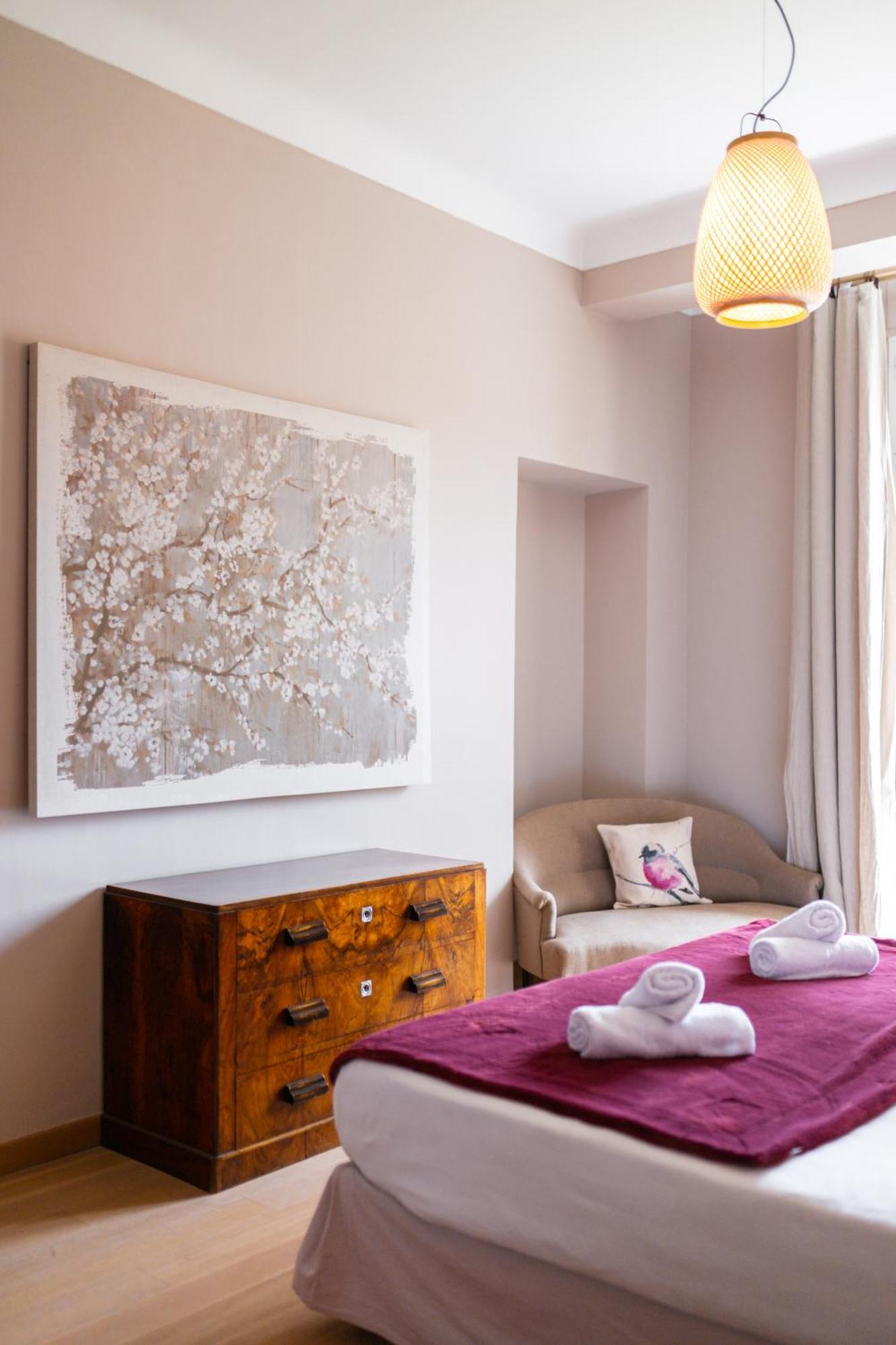 La Fabrique A Poupees - Chambres Et Appartements De Charme Au Coeur De Menton Eksteriør bilde