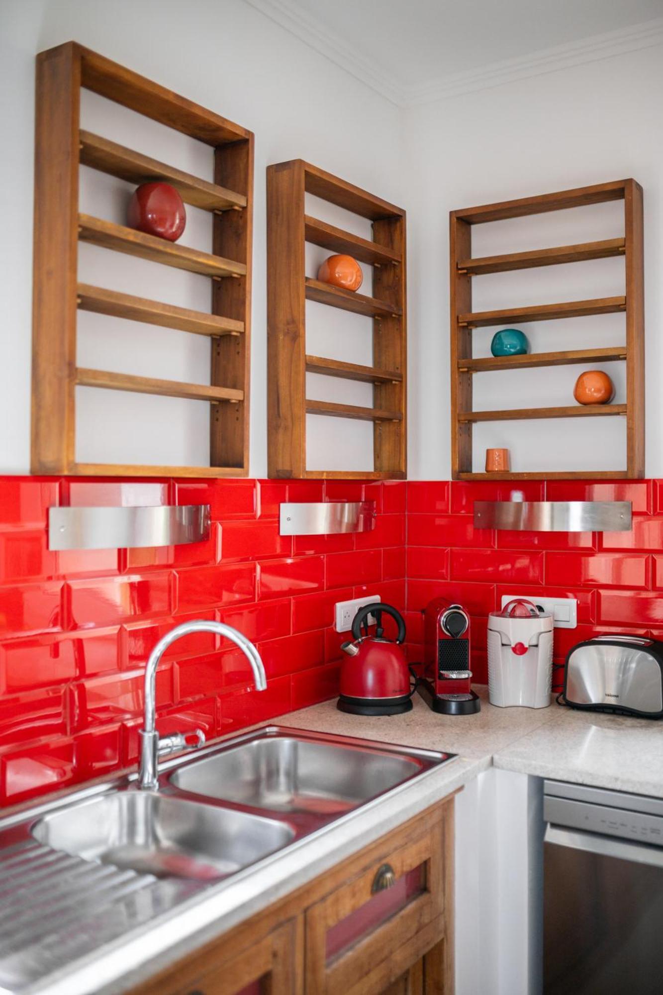 La Fabrique A Poupees - Chambres Et Appartements De Charme Au Coeur De Menton Eksteriør bilde
